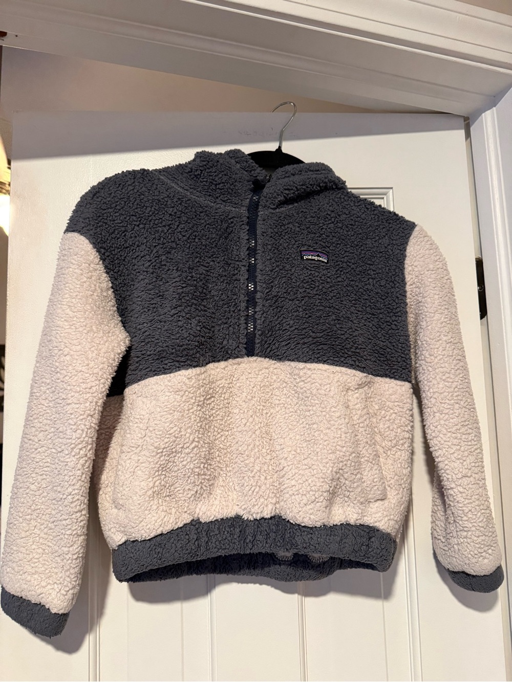 Patagonia Girls Los Gatos Hoody Sherpa Fleece Gray Cream M